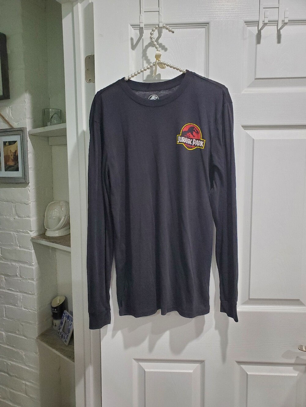 Men's Long-Sleeve Graphic Tee - Black